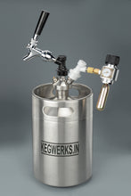 Load image into Gallery viewer, KEG 4 VACUUM INSULATED BEER GROWLER - KEGWERKS.IN