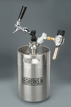 Load image into Gallery viewer, KEG 4 VACUUM INSULATED BEER GROWLER - KEGWERKS.IN