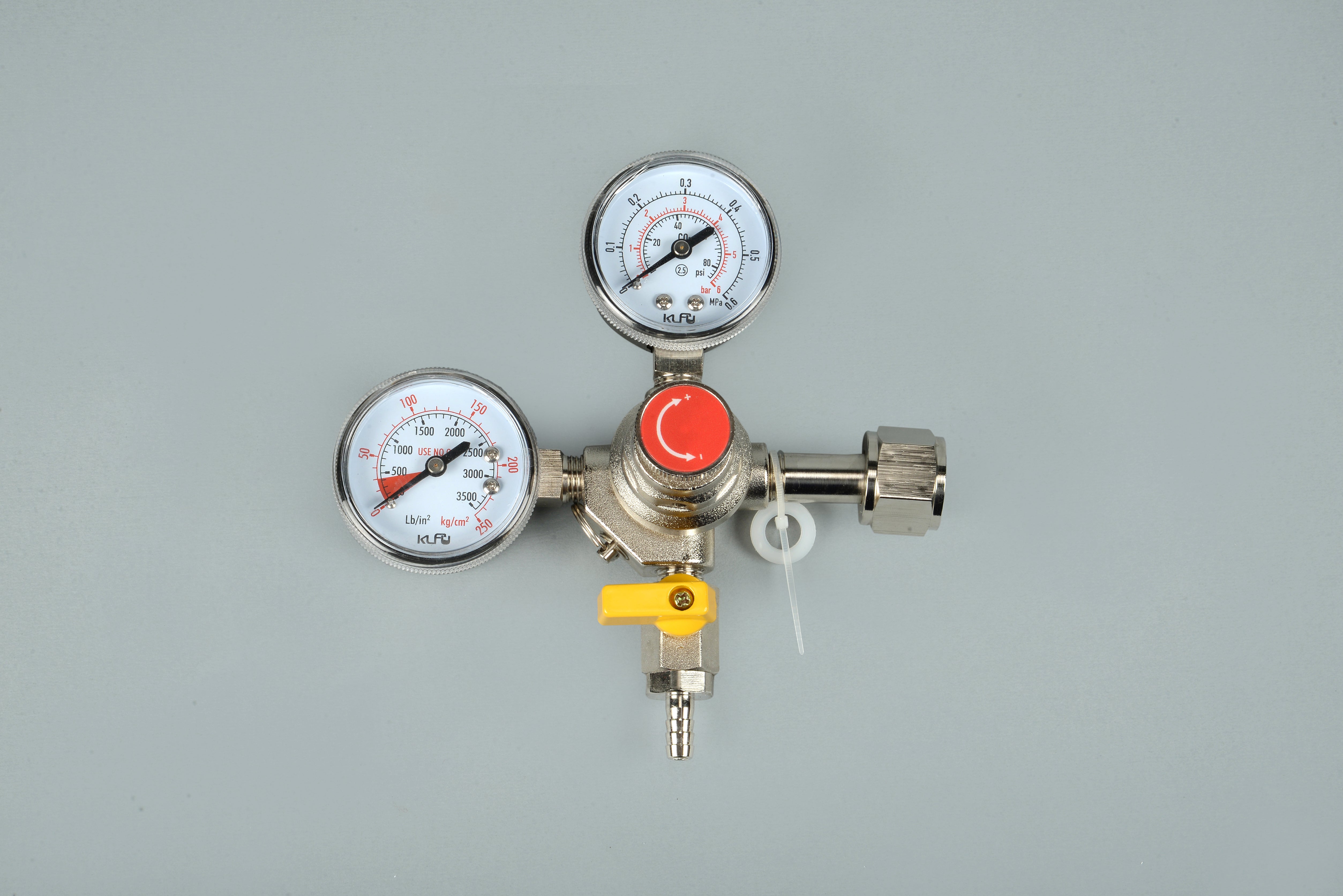 CGA 580 Power Tank Nitrogen Bottle With Regulated Valve | POLY ...